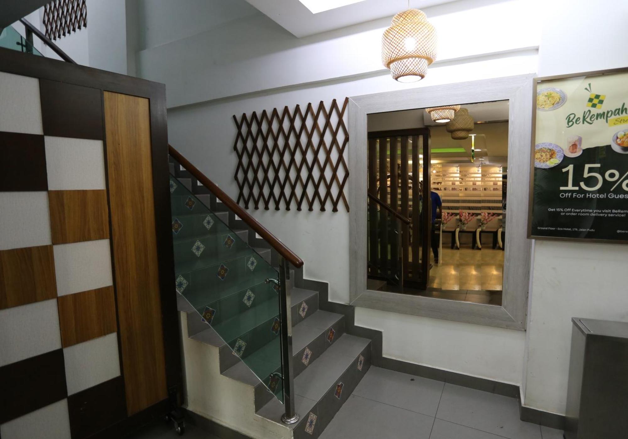Eco Hotel At Bbcc - Kuala Lumpur — Photos 3